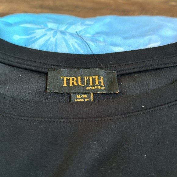 Truth by republic women’s cropped  sweater black size M - Picture 2 of 13